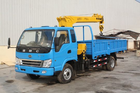 點擊查看詳細(xì)信息<br>標(biāo)題：東風(fēng)隨車吊 閱讀次數(shù)：2921
