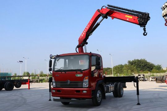 點(diǎn)擊查看詳細(xì)信息<br>標(biāo)題：6.3噸折臂吊 閱讀次數(shù)：2707